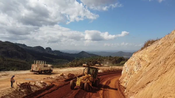 MGC-262, entre Barão de cocais e Caeté