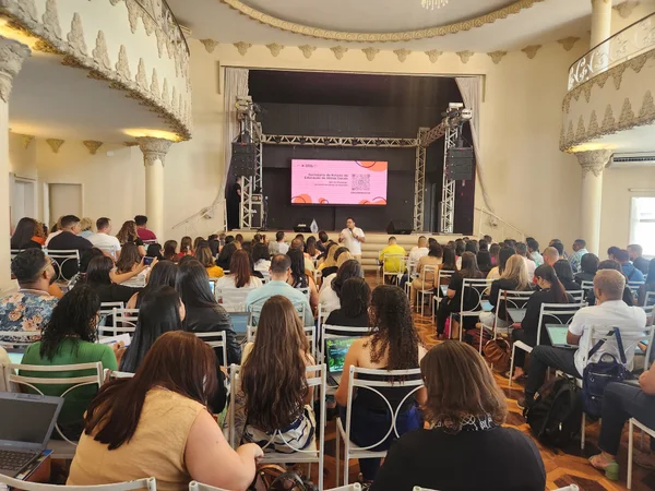 Educadores da rede estadual serão premiados com viagem para a sede do Google nos EUA
