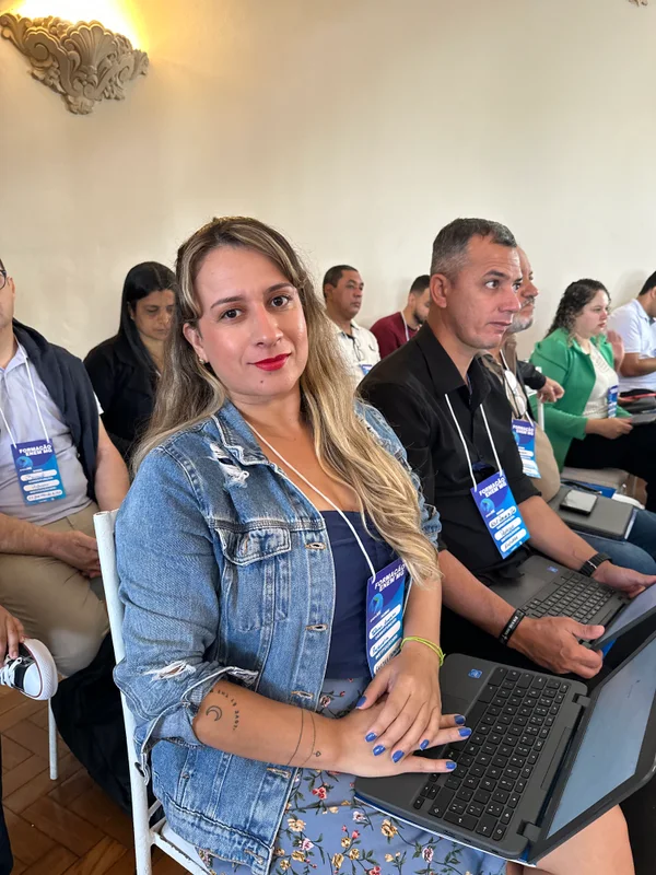 Formação para professores na plataforma Enem MG, em Teófilo Otoni.