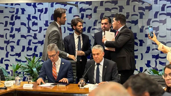 Em Brasília, governador de Minas lidera discussões com chefes dos poderes e deputados para derrubadas de vetos do Propag