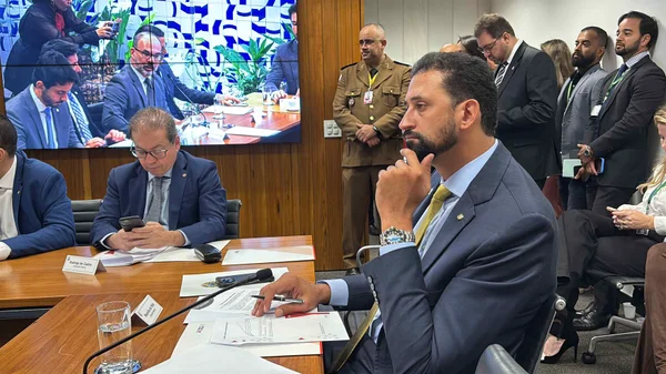Em Brasília, governador de Minas lidera discussões com chefes dos poderes e deputados para derrubadas de vetos do Propag