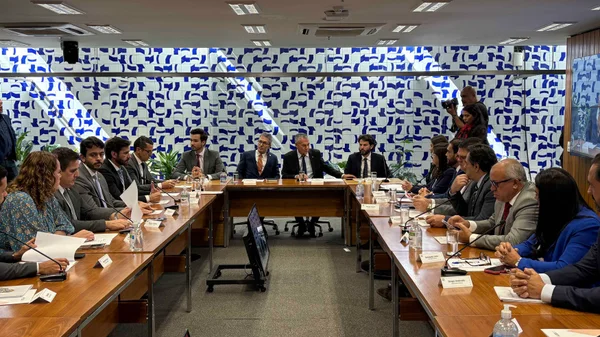 Em Brasília, governador de Minas lidera discussões com chefes dos poderes e deputados para derrubadas de vetos do Propag
