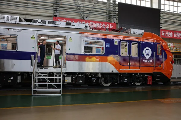 Na China, Governo de Minas conhece fábrica dos novos trens do Metrô da RMBH