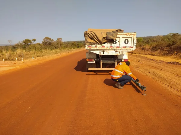 Pavimentação das rodovias que ligam Pintópolis a Urucuia
