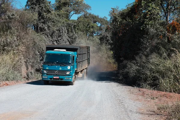 Governo de Minas autoriza pavimentação da rodovia MG-170 entre Pimenta e Guapé