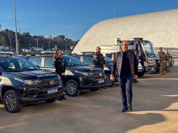 Governo de Minas entrega viaturas, armas e drones para a Polícia Civil