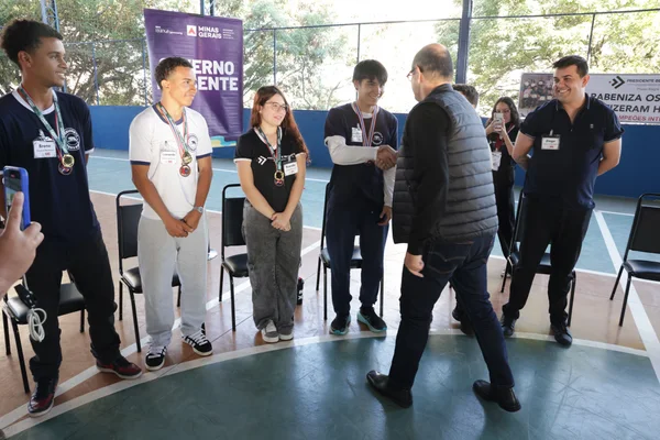 Governo de Minas amplia apoio e garante mais estudantes da rede pública participando de Olimpíadas Internacionais