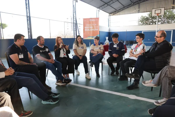 Governo de Minas amplia apoio e garante mais estudantes da rede pública participando de Olimpíadas Internacionais