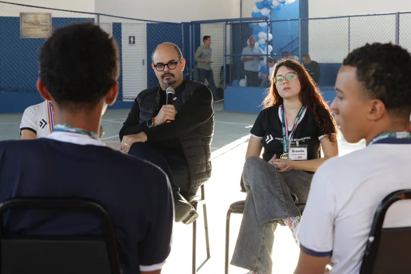 Governo de Minas amplia apoio e garante mais estudantes da rede pública participando de Olimpíadas Internacionais