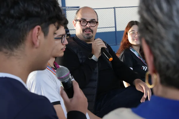 Governo de Minas amplia apoio e garante mais estudantes da rede pública participando de Olimpíadas Internacionais