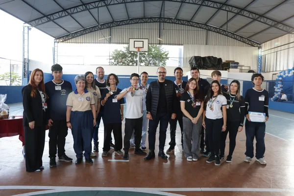 Governo de Minas amplia apoio e garante mais estudantes da rede pública participando de Olimpíadas Internacionais