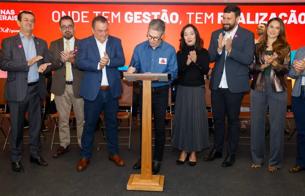 Governo de Minas assina decreto histórico que regulamenta uso da água no campo e avança na irrigação sustentável