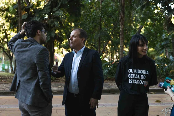 Mutirão de cidadania reúne milhares de pessoas no Parque Municipal em Belo Horizonte