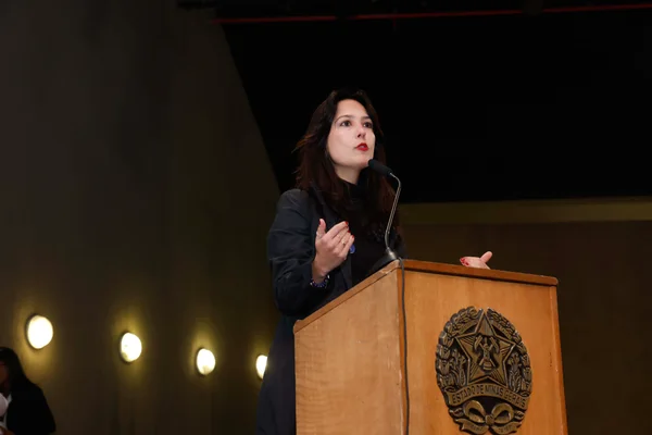 Governo de Minas realiza encontro para promover o desenvolvimento econômico dos municípios 