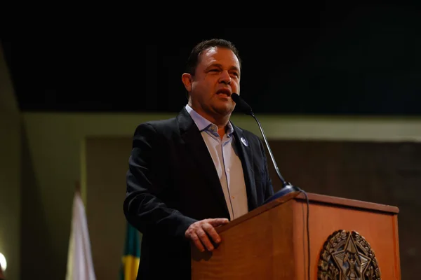 Governo de Minas realiza encontro para promover o desenvolvimento econômico dos municípios 