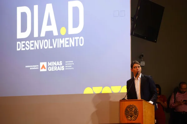 Governo de Minas realiza encontro para promover o desenvolvimento econômico dos municípios 