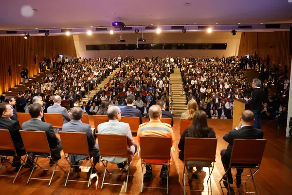 Governo de Minas realiza encontro para promover o desenvolvimento econômico dos municípios 