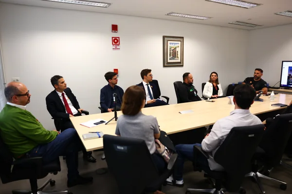 Conselho de Defesa Social do Governo de Minas discute combate ao crime organizado