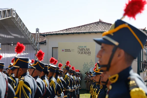 Governo do Estado entrega Medalha do Dia de Minas, em Mariana