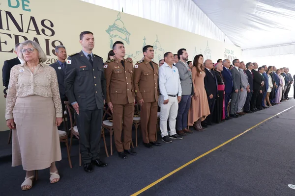 Governo do Estado entrega Medalha do Dia de Minas, em Mariana