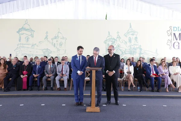 Governo do Estado entrega Medalha do Dia de Minas, em Mariana