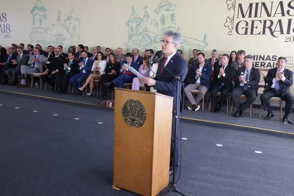Governo do Estado entrega Medalha do Dia de Minas, em Mariana