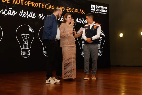 Governo de Minas inicia implantação do projeto Defesa Civil nas Escolas a partir de 2026