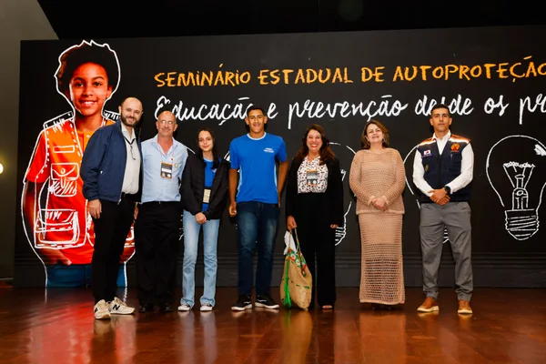 Governo de Minas inicia implantação do projeto Defesa Civil nas Escolas a partir de 2026