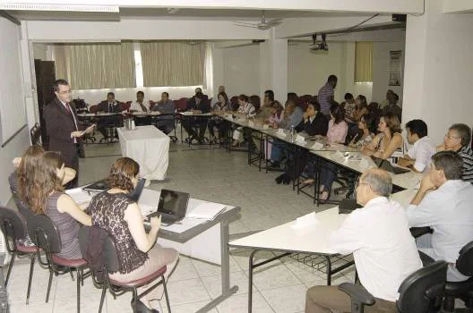 Leonardo Ladeira durante participação no Fórum Regional do Rio Doce