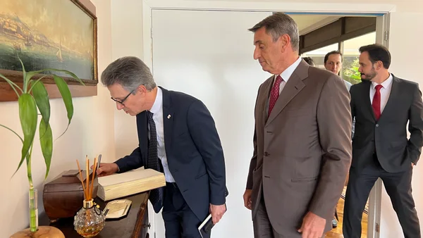Governo de Minas discute nova missão à Europa durante reunião com embaixador da Itália