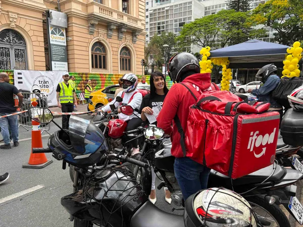 Atendimentos presenciais e escuta à população marcam participação da OGE-MG na Semana Nacional do Trânsito