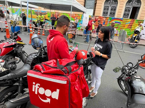 Atendimentos presenciais e escuta à população marcam participação da OGE-MG na Semana Nacional do Trânsito