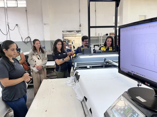 Minas sai na frente com criação de uniformes exclusivos para o futebol feminino
