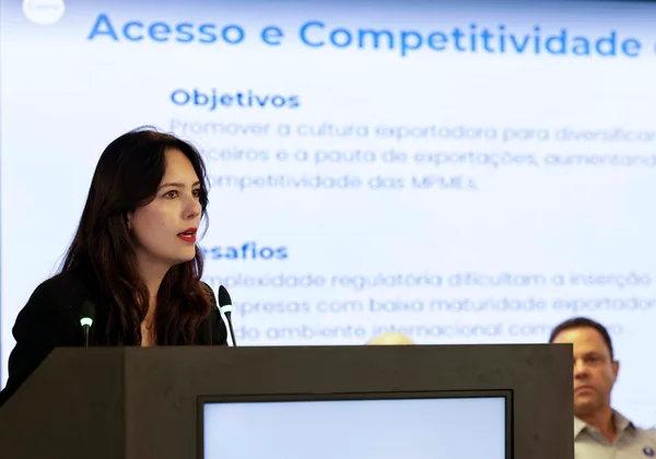 Governo de Minas lança o Plano Estadual de Comércio Exterior