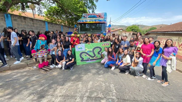Dia D do Saeb mobiliza escolas estaduais em Minas Gerais