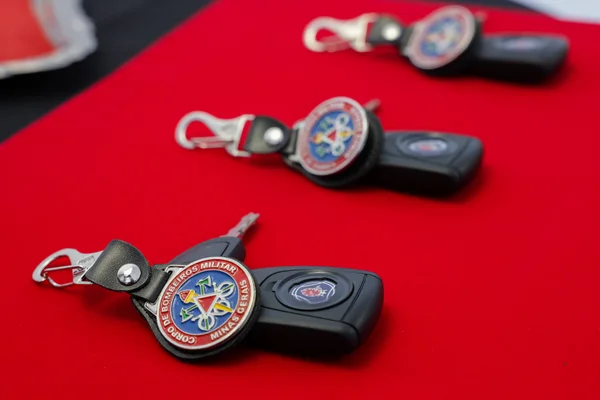 Governo de Minas entrega 18 novas viaturas ao Corpo de Bombeiros para reforçar atendimento operacional