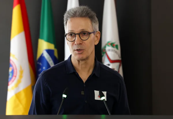 Governo de Minas entrega 18 novas viaturas ao Corpo de Bombeiros para reforçar atendimento operacional