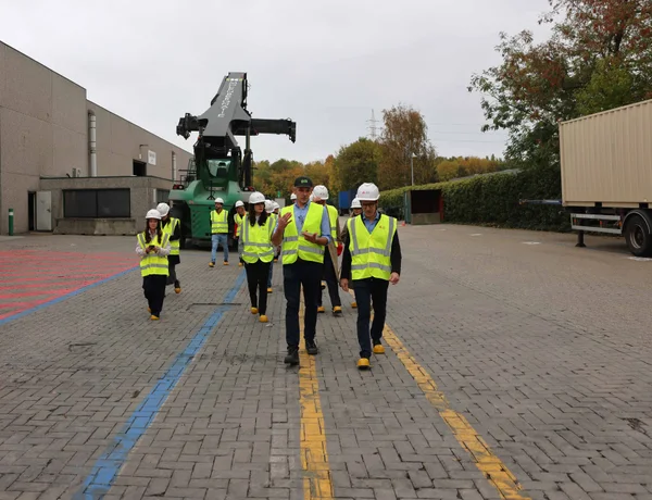 Minas Gerais estreita parcerias logísticas e comerciais durante vistoria ao Porto de Antuérpia-Bruges, na Bélgica