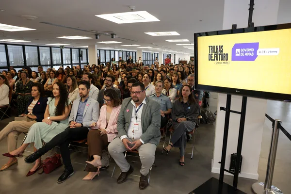 Governo de Minas anuncia Trilhas de Futuro – Jovens e Adultos para ampliar acesso à educação e qualificação profissional