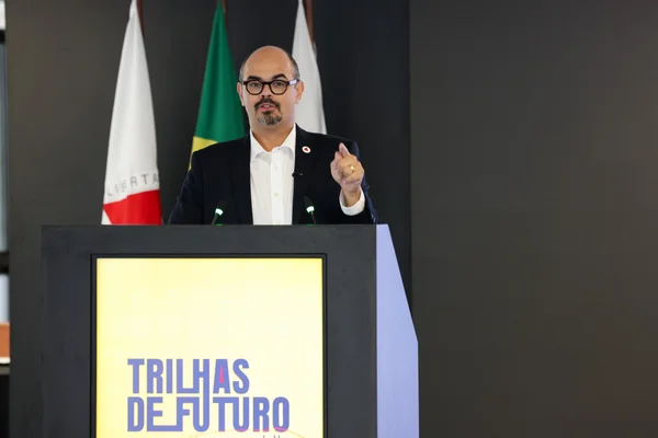 Governo de Minas anuncia Trilhas de Futuro – Jovens e Adultos para ampliar acesso à educação e qualificação profissional