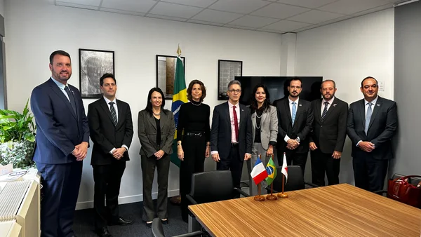 Na Europa, delegação do Estado discute ações voltadas à valorização do patrimônio cultural e natural de Minas Gerais e realiza reuniões bilaterais