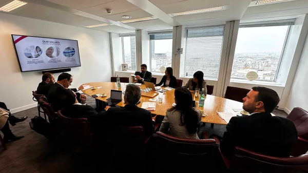 Na Europa, delegação do Estado discute ações voltadas à valorização do patrimônio cultural e natural de Minas Gerais e realiza reuniões bilaterais