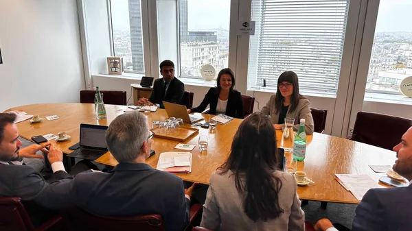 Na Europa, delegação do Estado discute ações voltadas à valorização do patrimônio cultural e natural de Minas Gerais e realiza reuniões bilaterais
