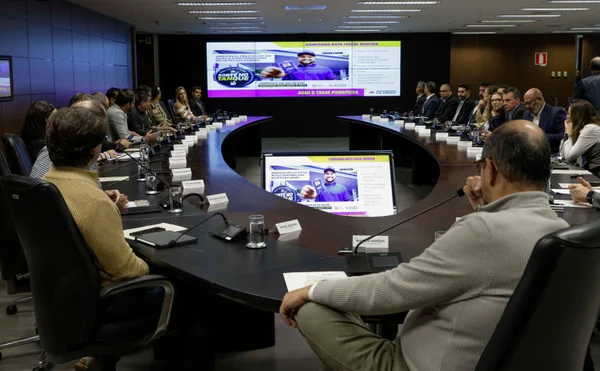 Governo de Minas promove reunião do Conselho de Defesa Social, com foco no setor de combustíveis