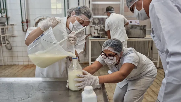 Pesquisa realizada em Minas Gerais desenvolve tecnologia para garantir leite mais nutritivo a bebês prematuros