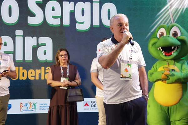 Governo de Minas participa de cerimônia de encerramento dos Jogos Escolares Brasileiros 2025 em Uberlândia