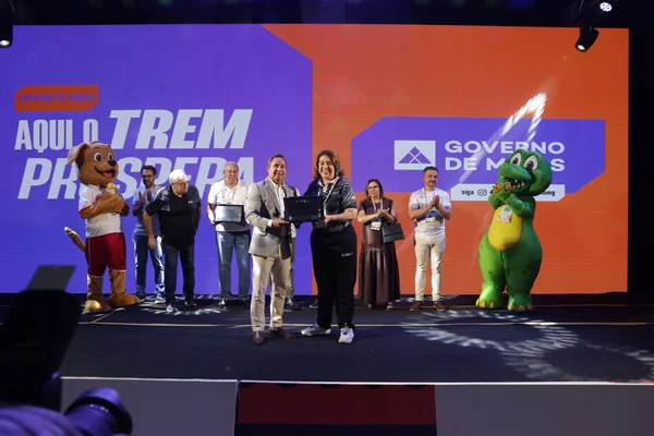 Governo de Minas participa de cerimônia de encerramento dos Jogos Escolares Brasileiros 2025 em Uberlândia