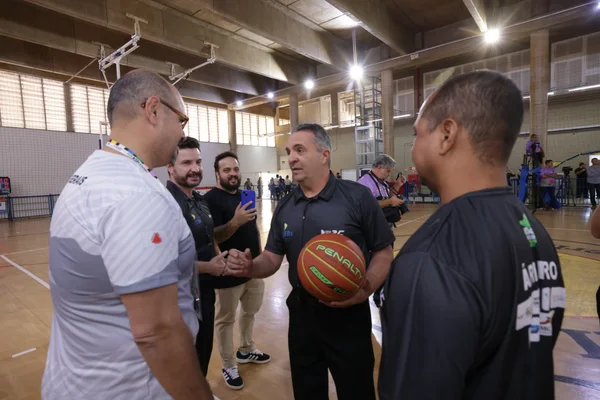 Governo de Minas participa de cerimônia de encerramento dos Jogos Escolares Brasileiros 2025 em Uberlândia