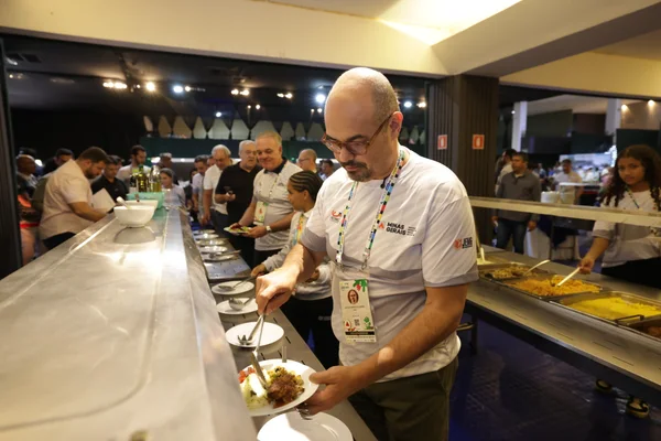 Governo de Minas participa de cerimônia de encerramento dos Jogos Escolares Brasileiros 2025 em Uberlândia