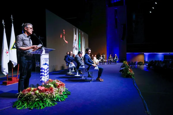 Governador de Minas Gerais participa da abertura do 27º Enacor, maior evento nacional de infraestrutura viária